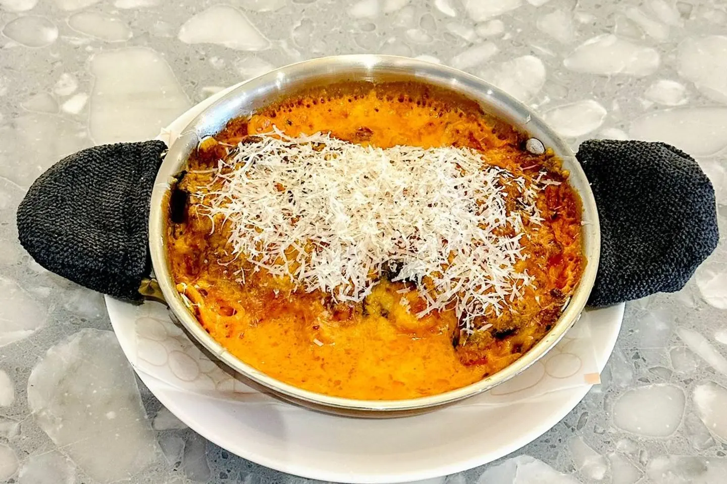 سباغيتي باذنجان