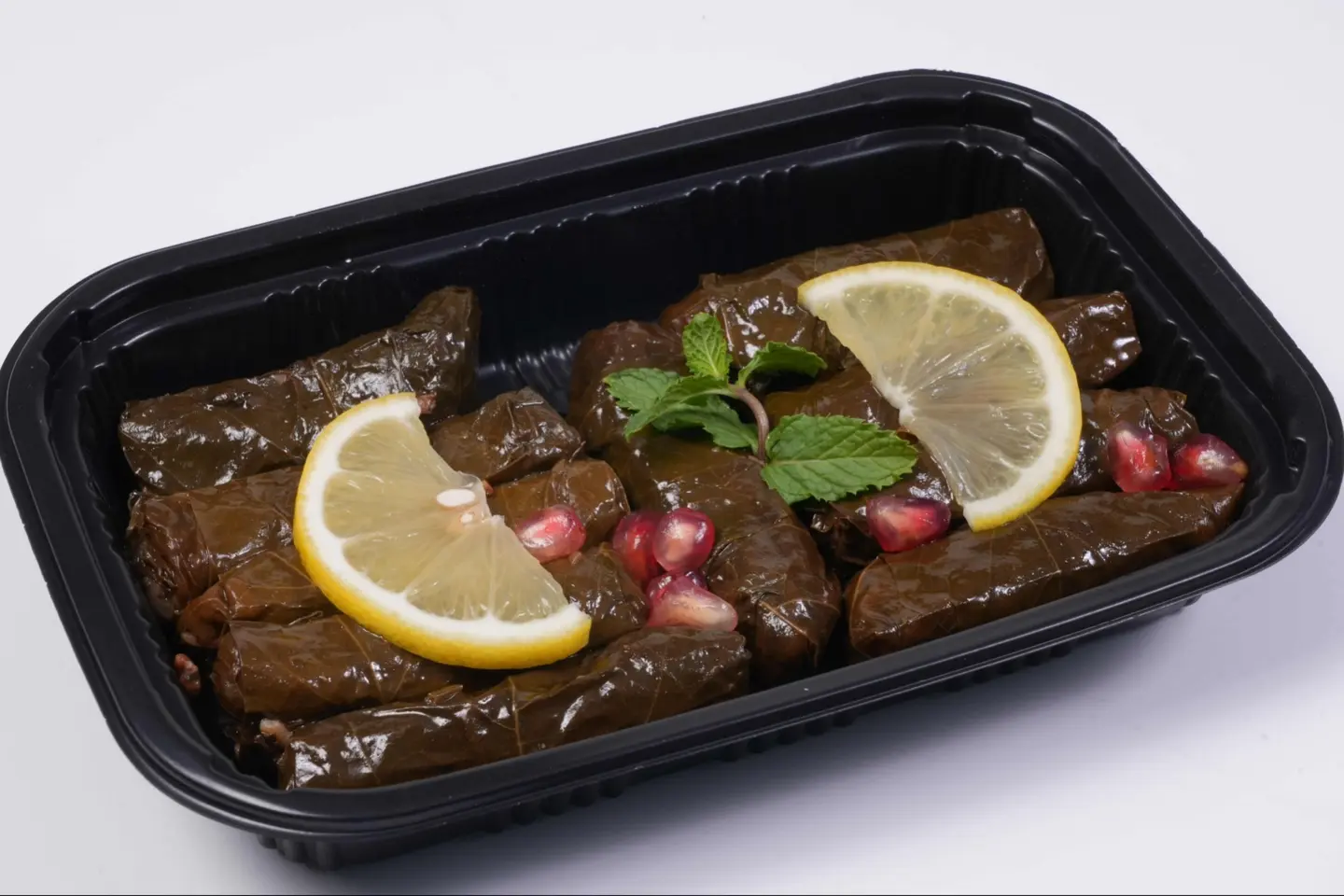 ورق عنب وسط