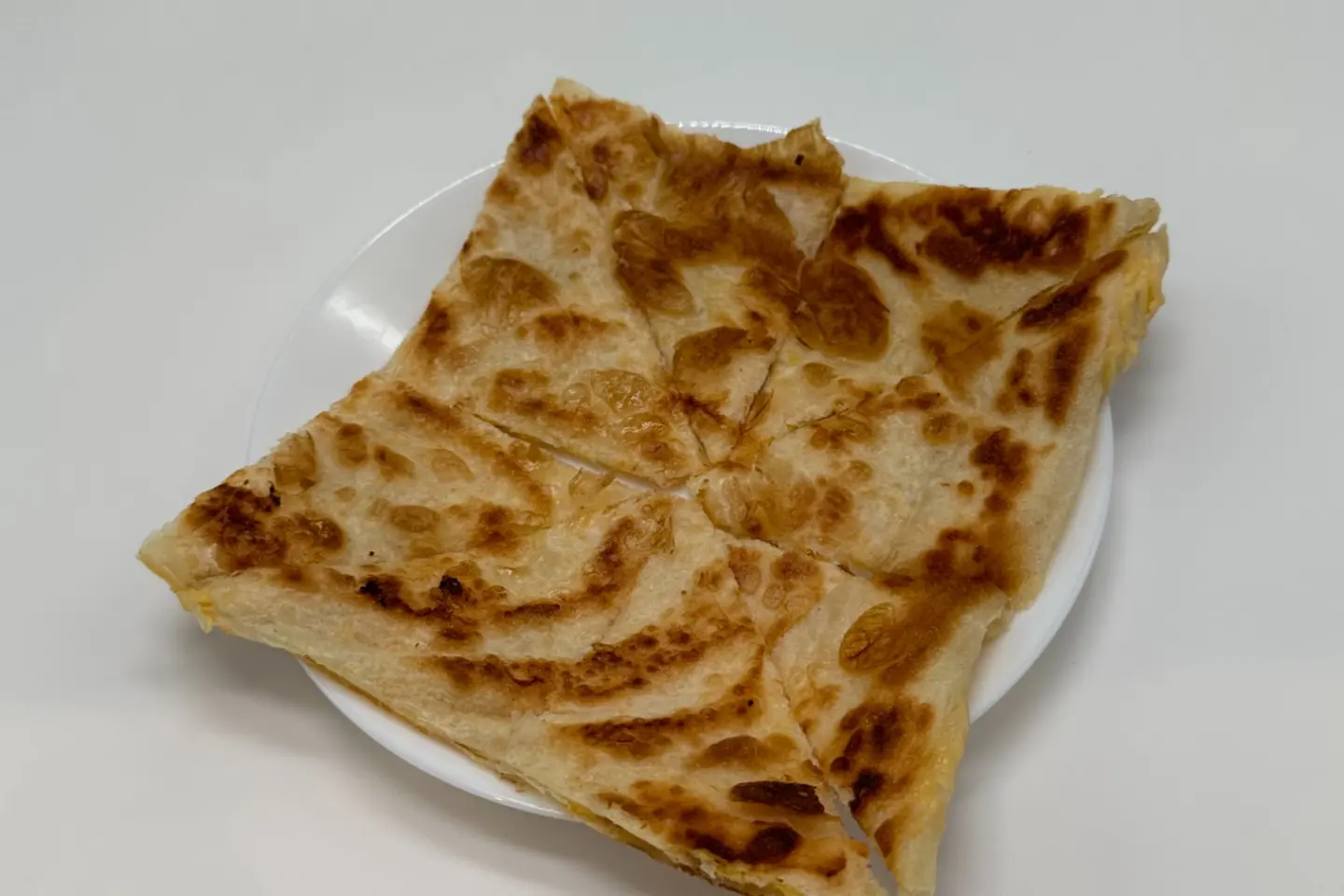 مطبق جبن بالقشطة