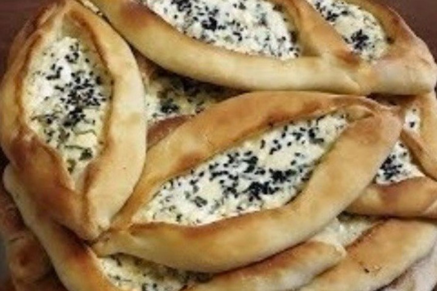 لبنه زيتون