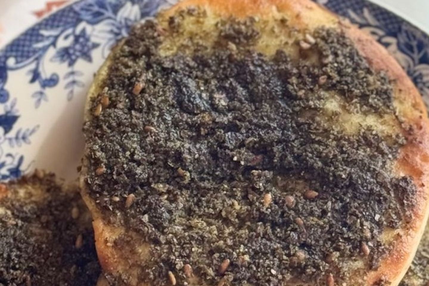 مناقيش بالزعتر