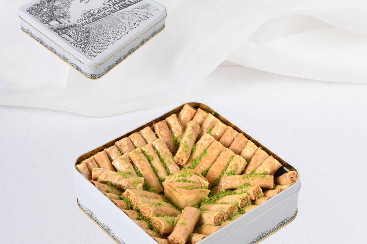 بقلاوه أصابع كاجو صغير