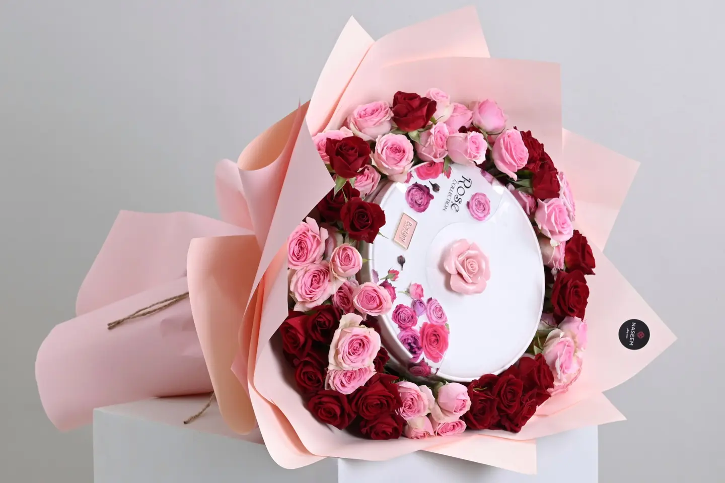 Bostani Rose With Baby Rose