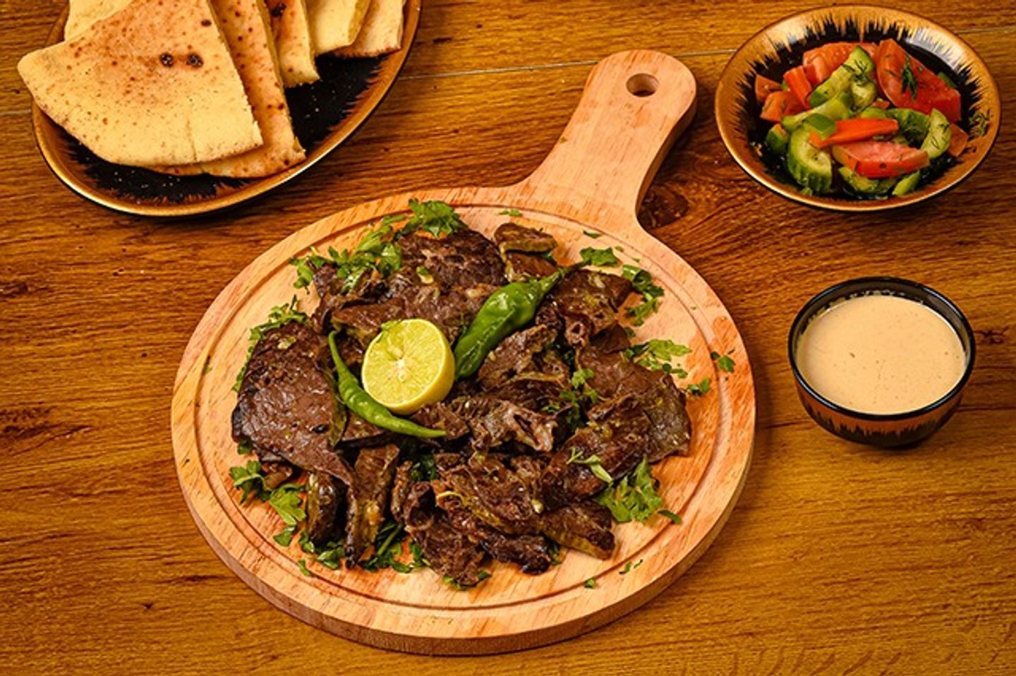 Mix Fishah With Tuhal And Askindirani Plate