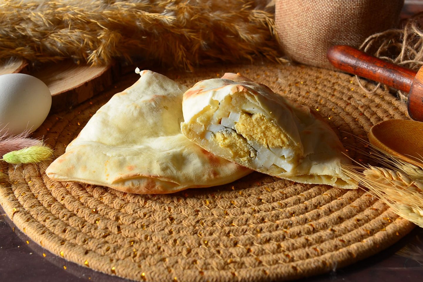 بطاطس مهروسة بالبيض