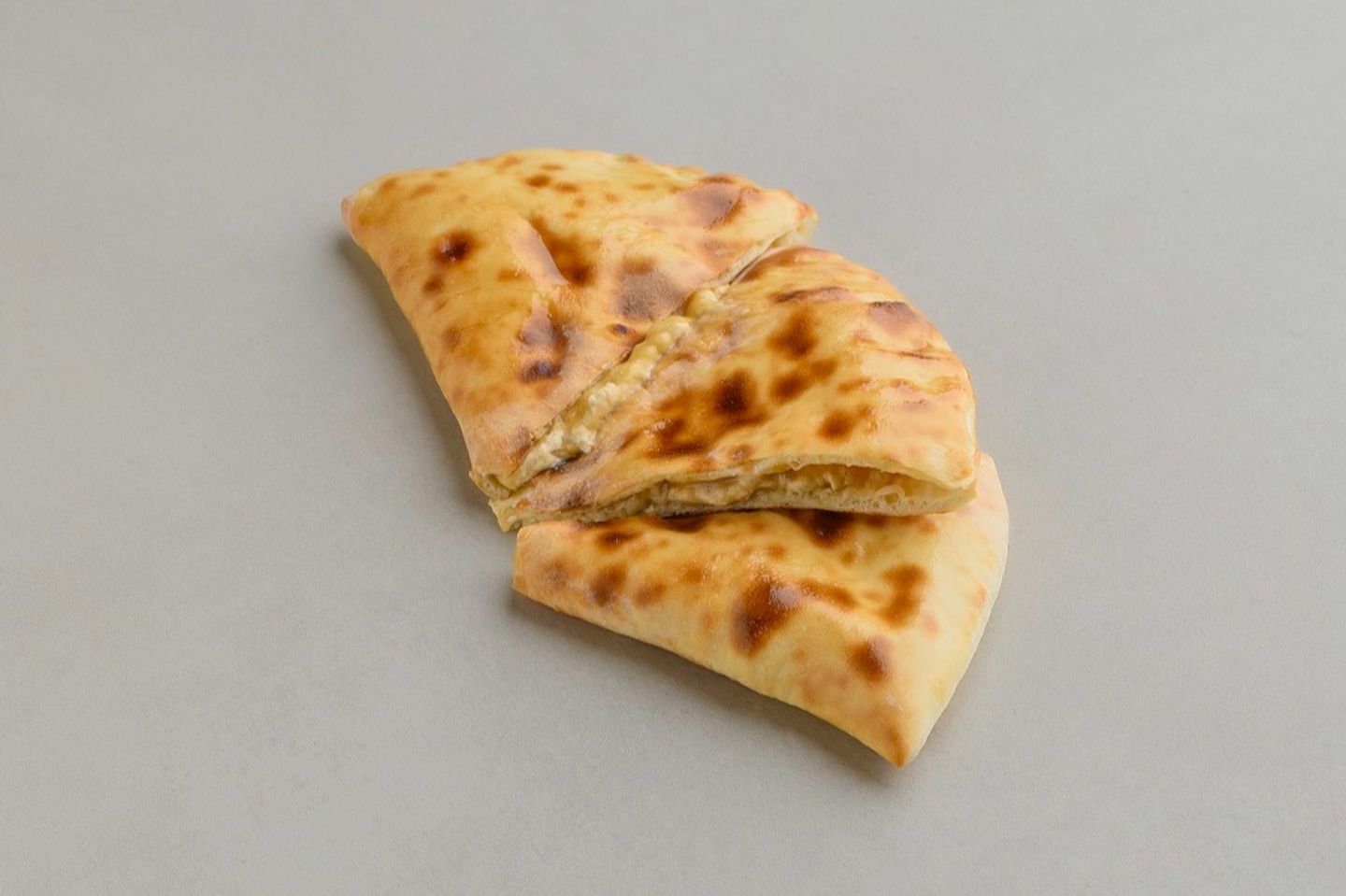 جبن سائل بالبيض المسلوق