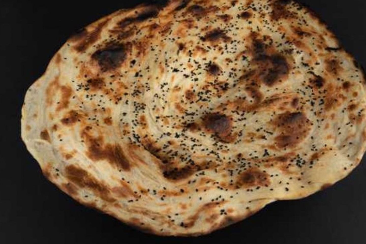 خبز ملوح قطعة واحدة