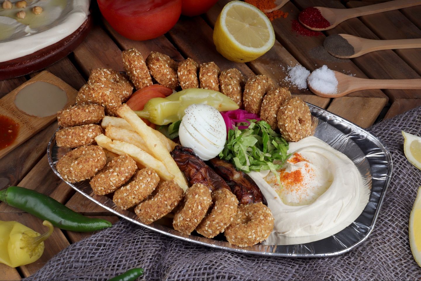 صحن فلافل صغير