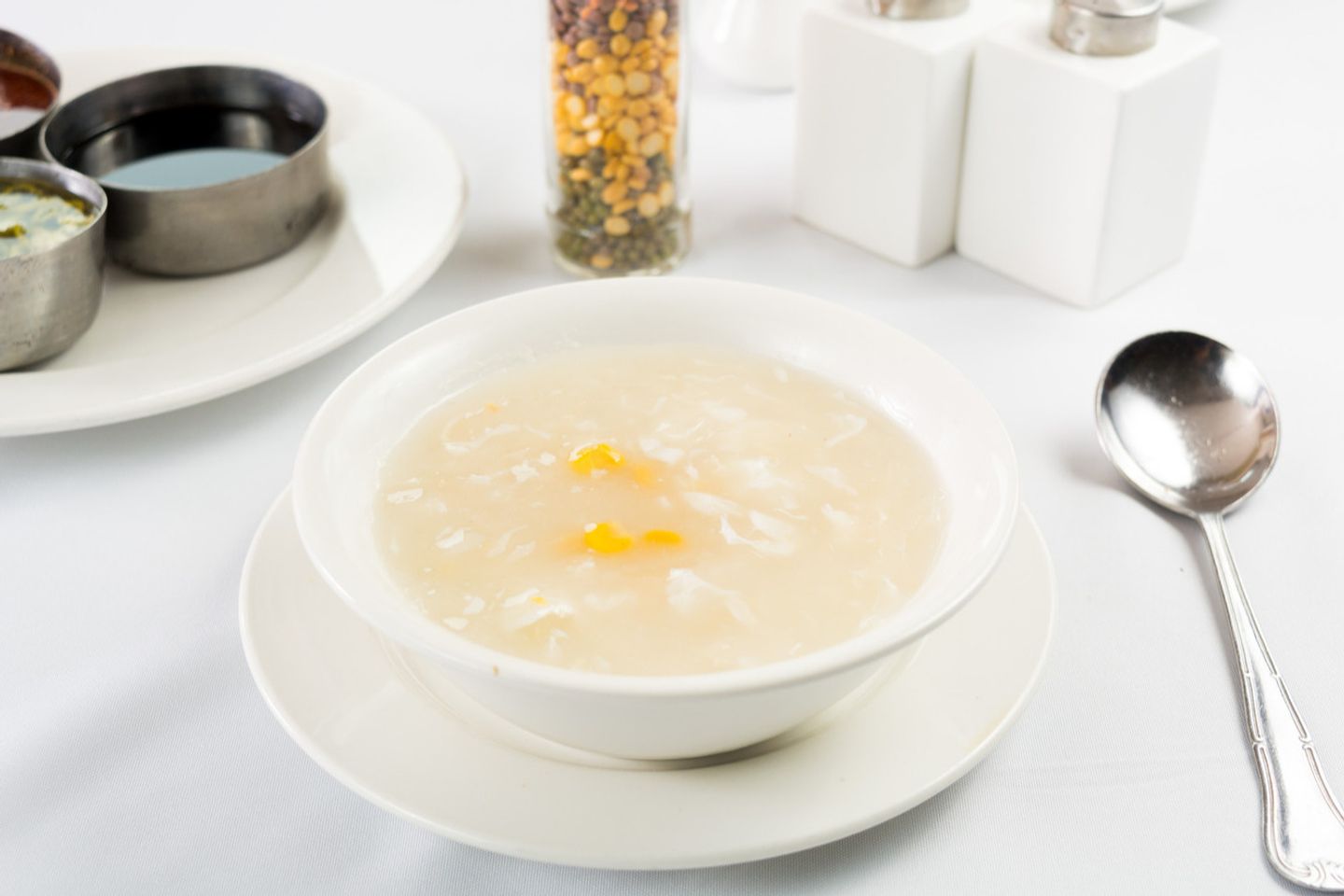 شوربة دجاج بالذرة