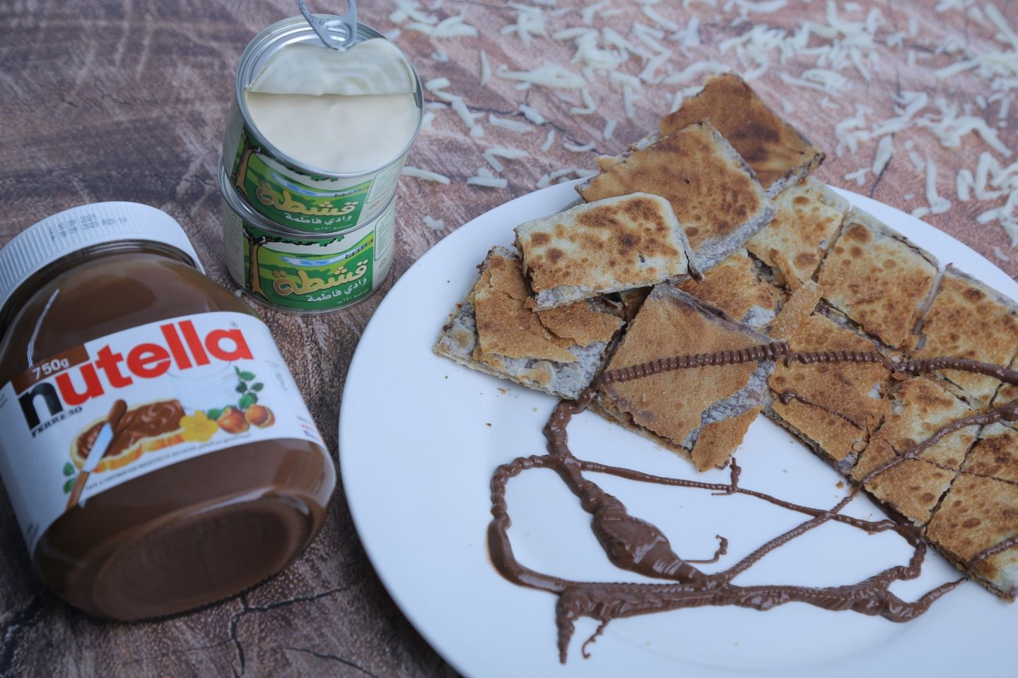 مطبق قشطة مع شوكولاتة