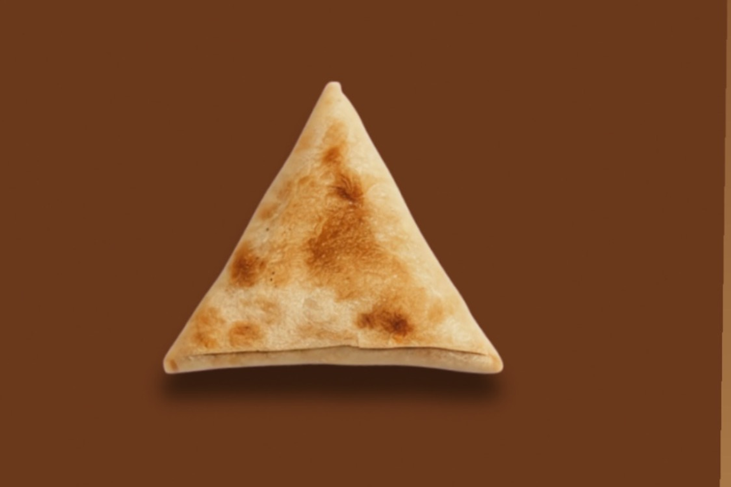 سمبوسة جبن حلوم