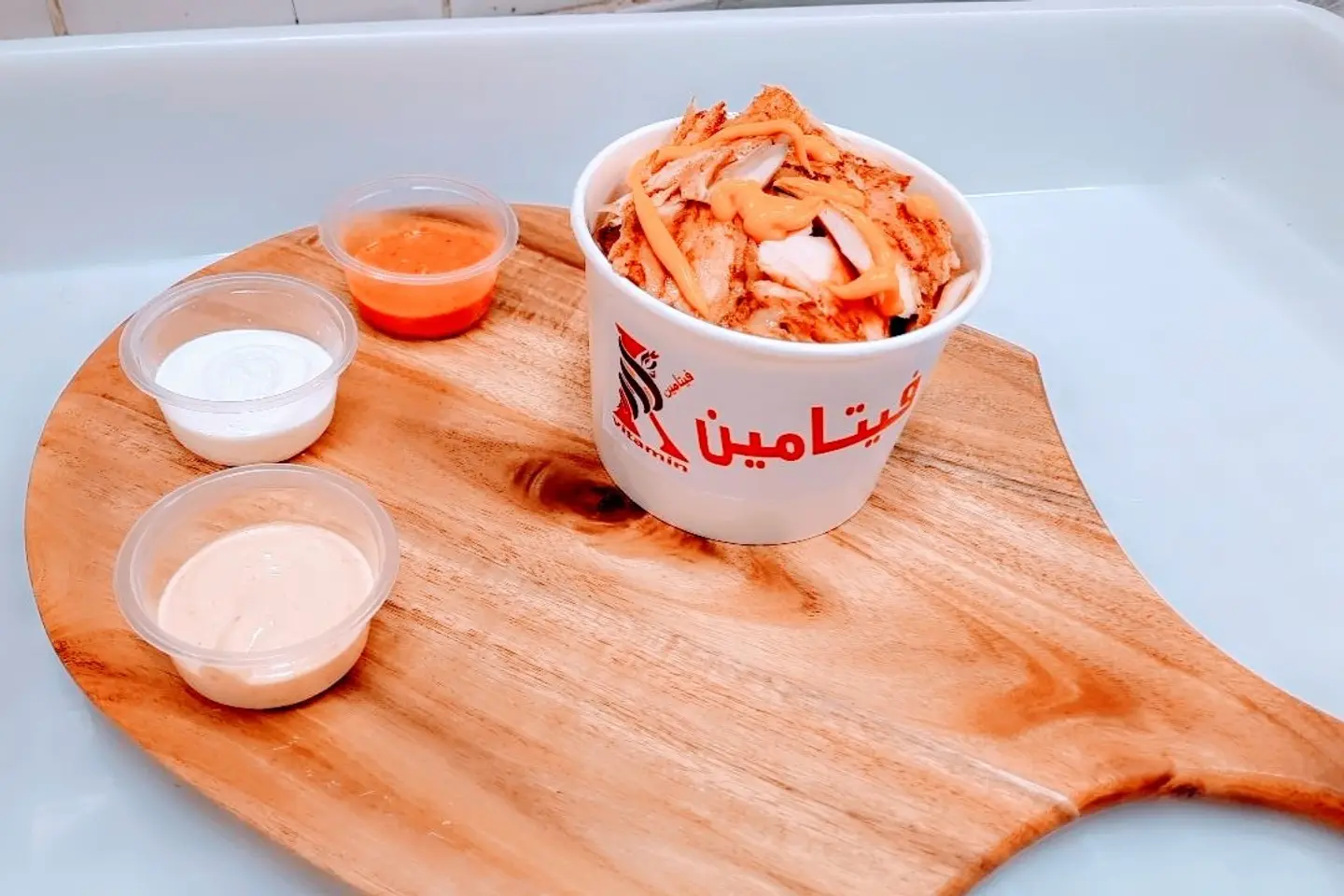علبة مبشور جبن ذائب حراق