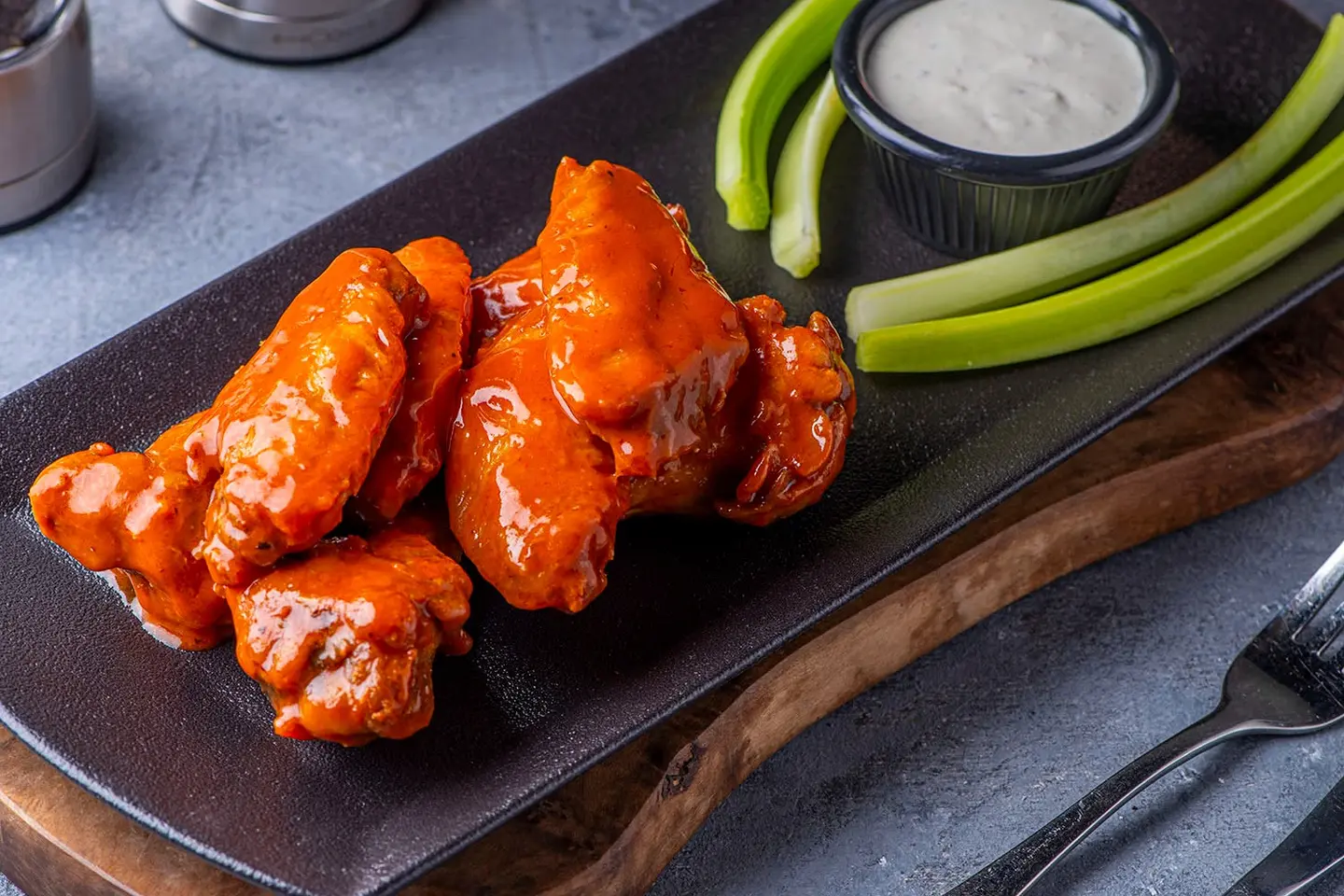 Bogo Traditional Wings