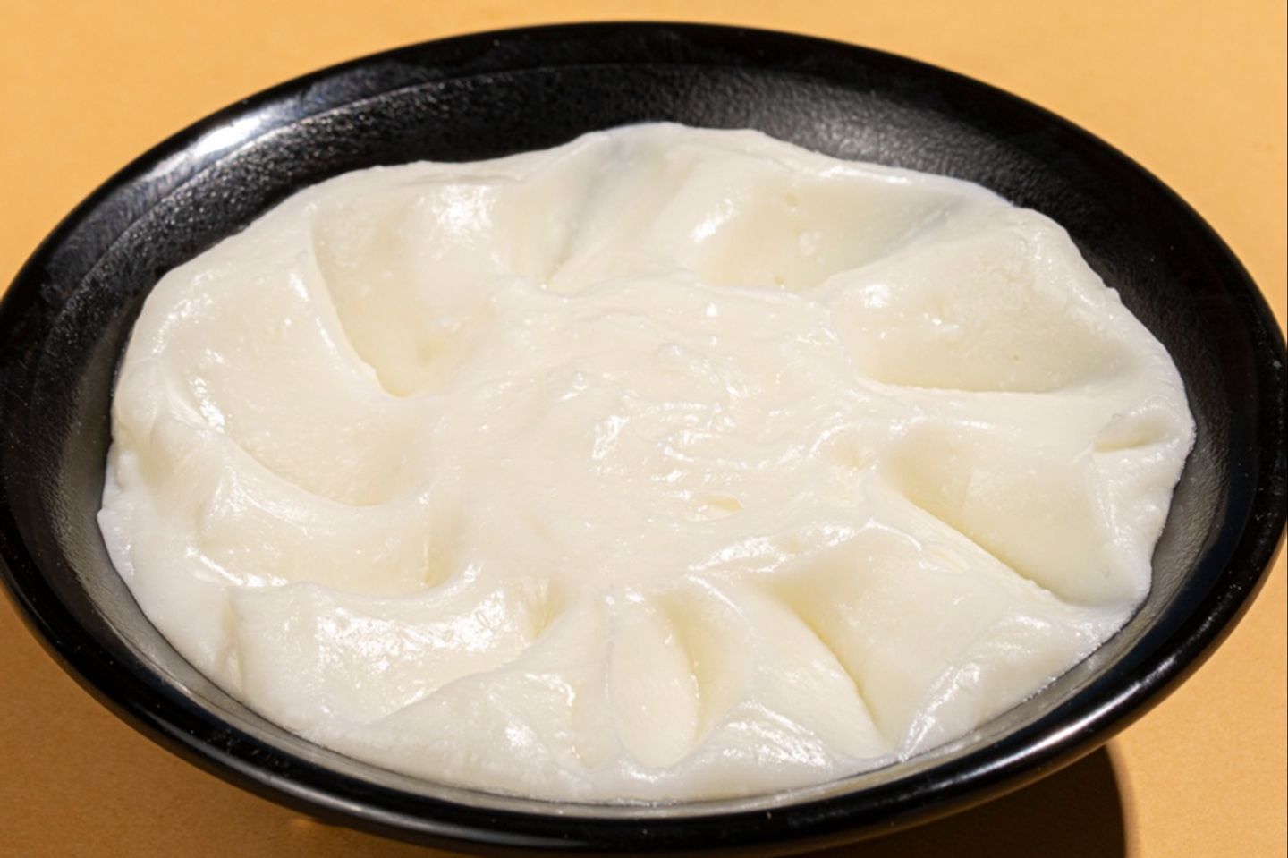 صحن ثــــــــوم