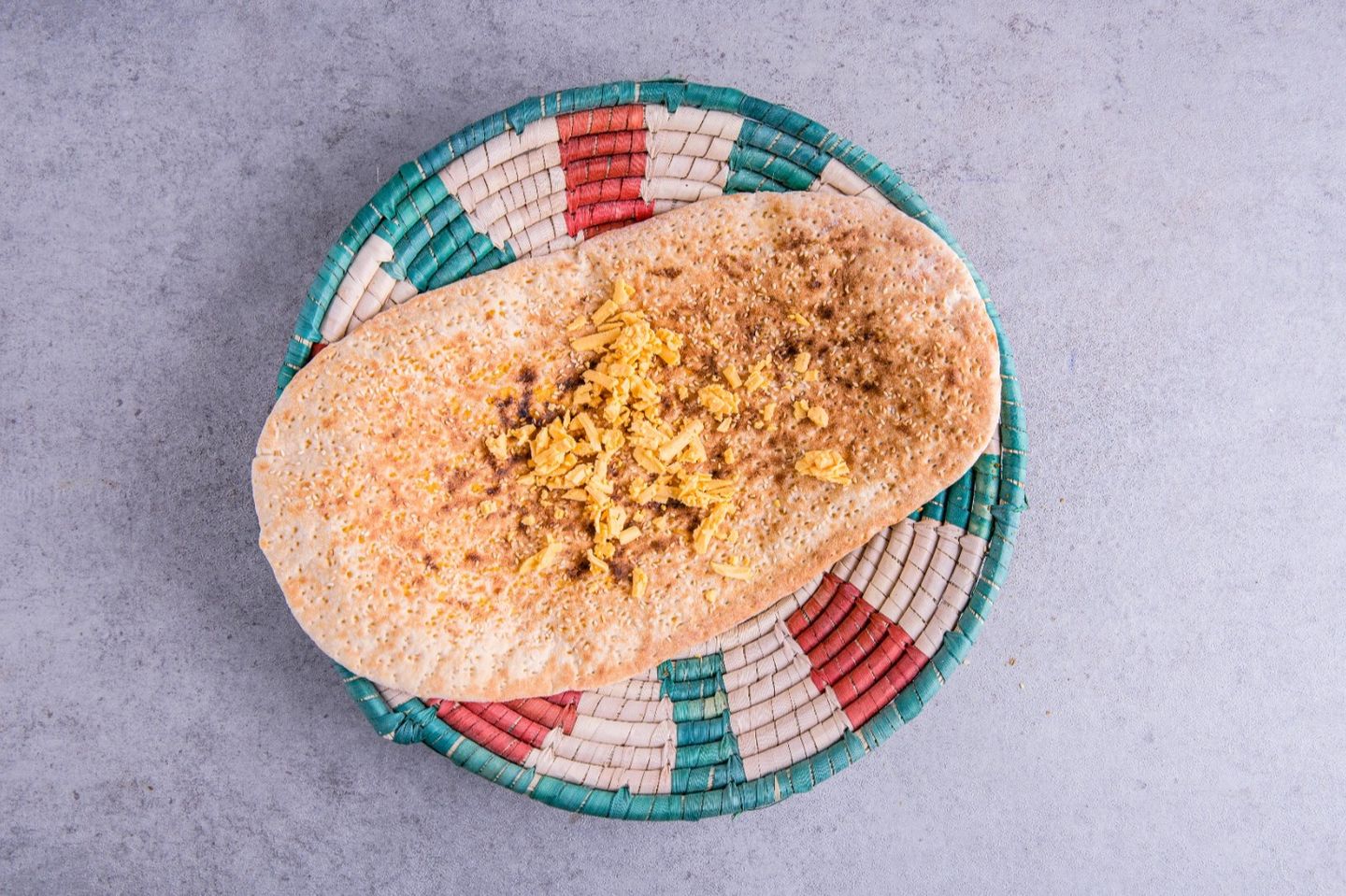 خبزتنا بالجبن