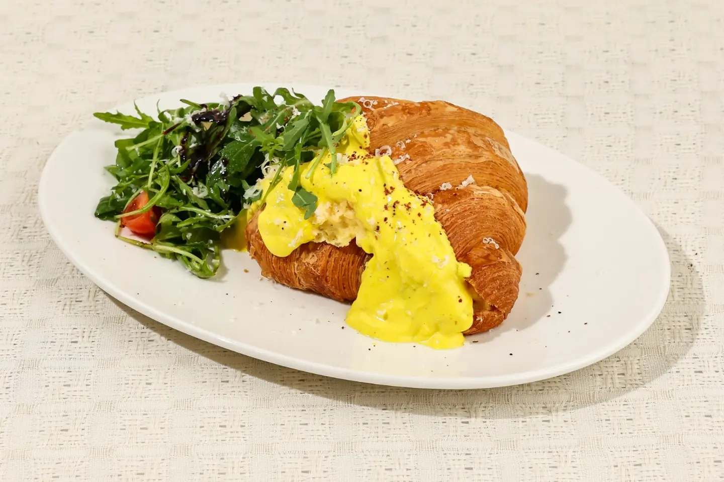 كروسان سكرامبل تشيزى