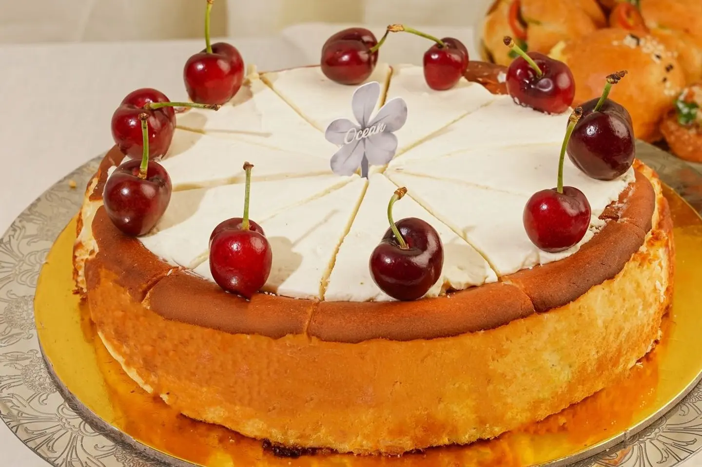 San Sabstian Full Cake