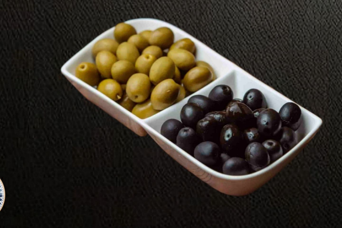 صحن زيتون