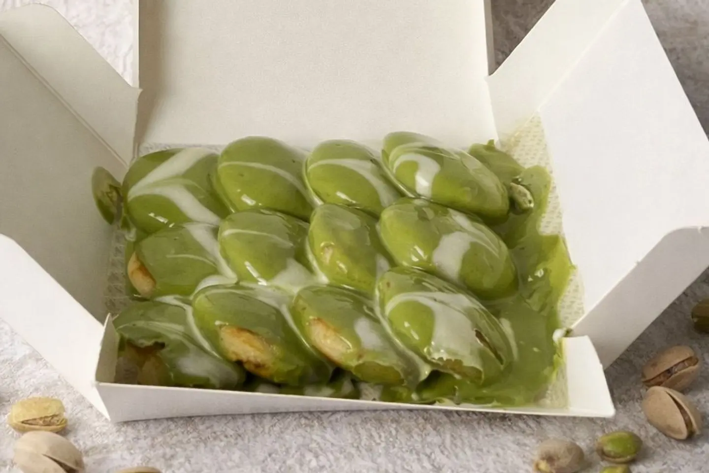 ميني بان كيك بستاشيو