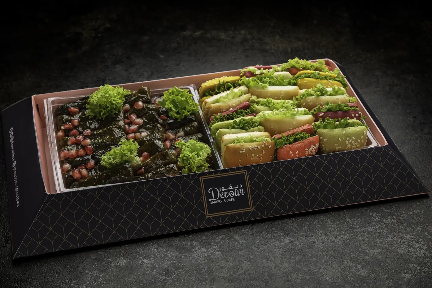 Mix Mexican Sandwich 15 Pieces And Vine Leaves 24 Pieces