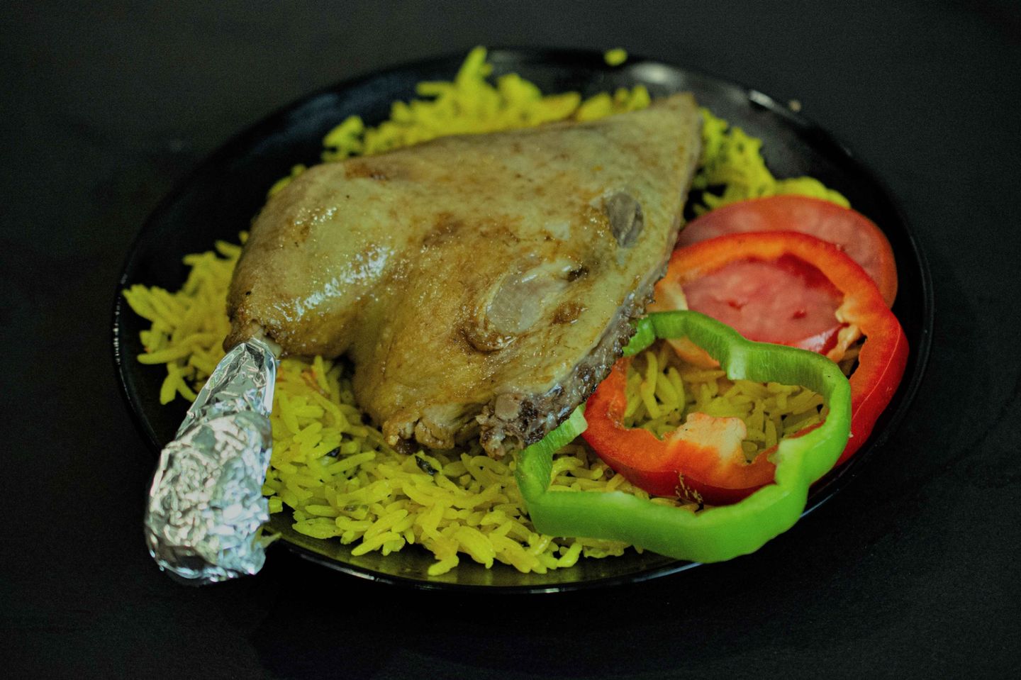 ربع بط فخذ رز وخضار