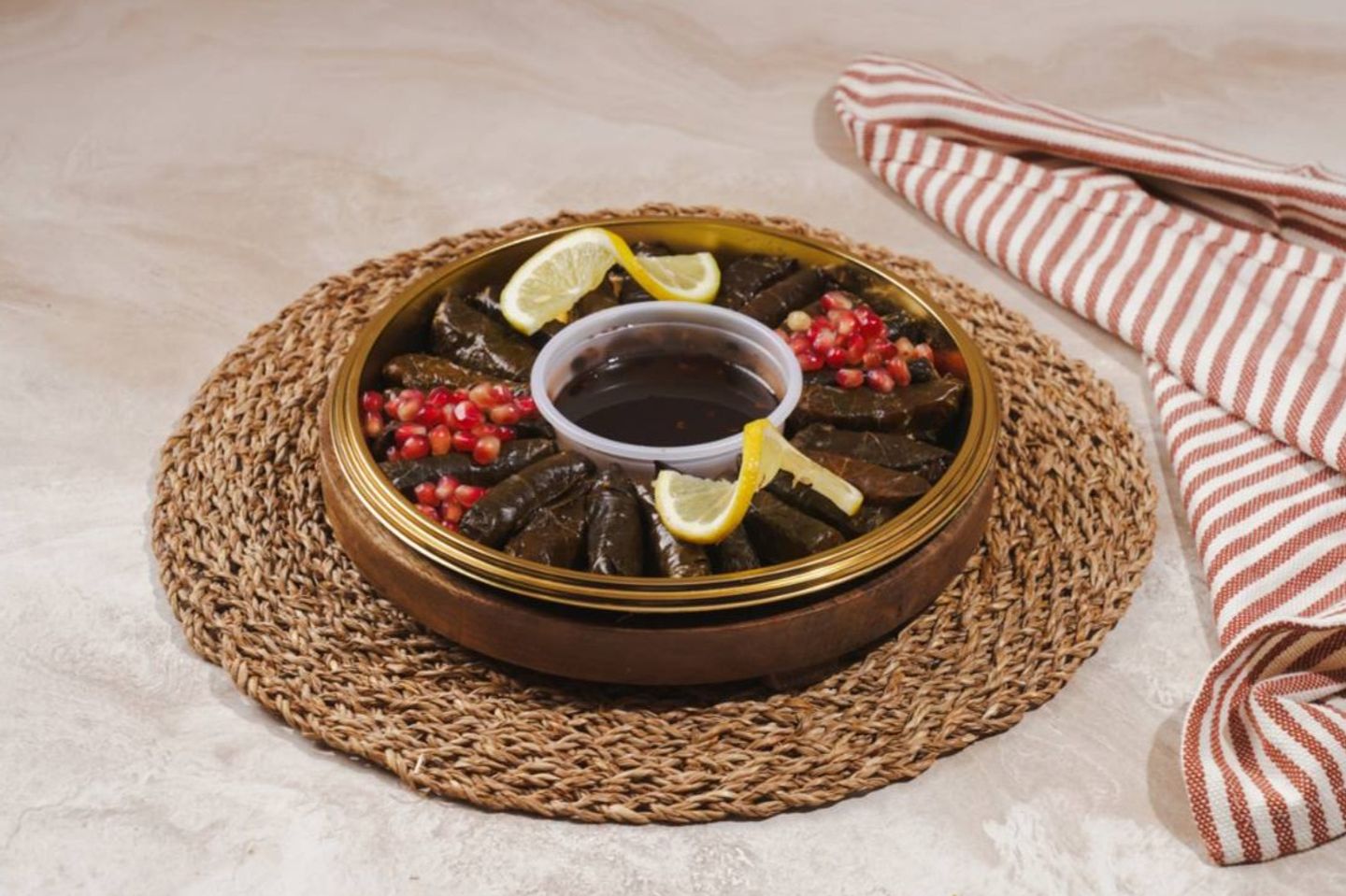 ورق عنب وسط