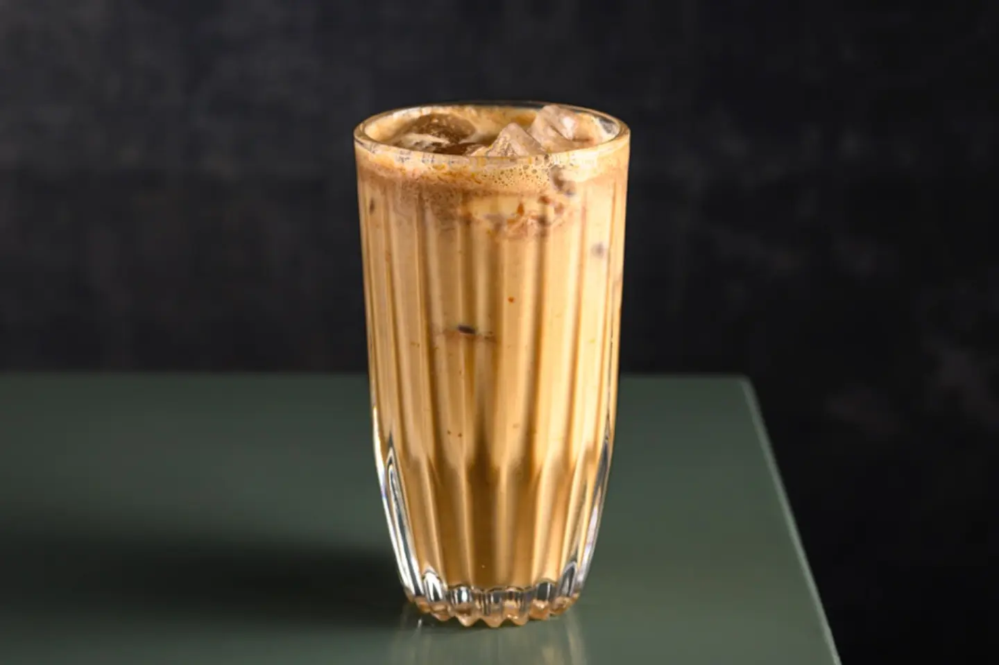 ايس لاتيه بالبندق