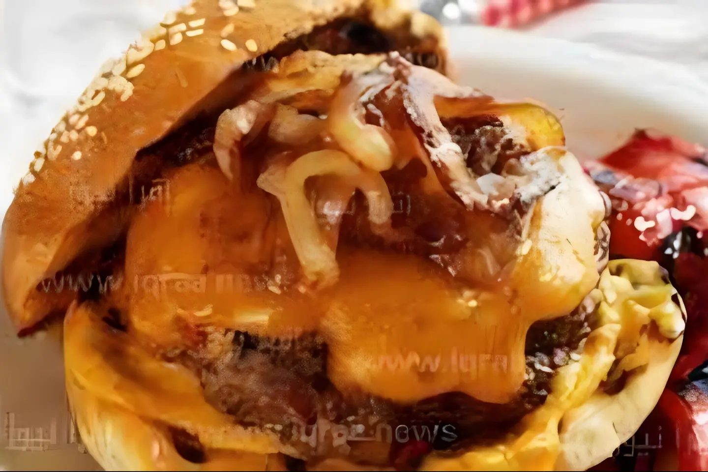 سبيشال كوبوي لحم