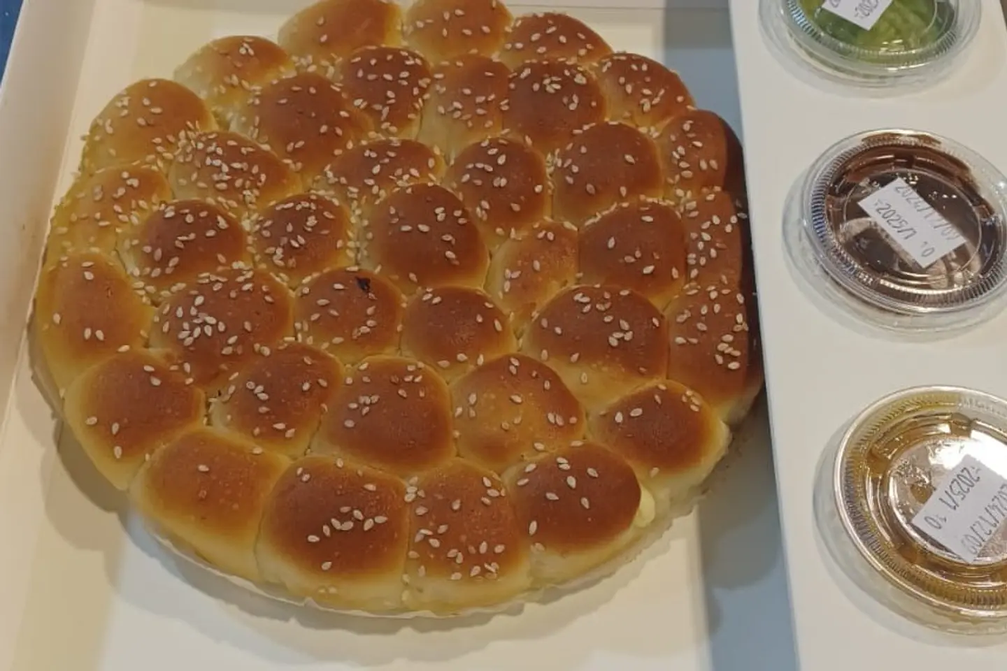 Beehive Nestle Medium