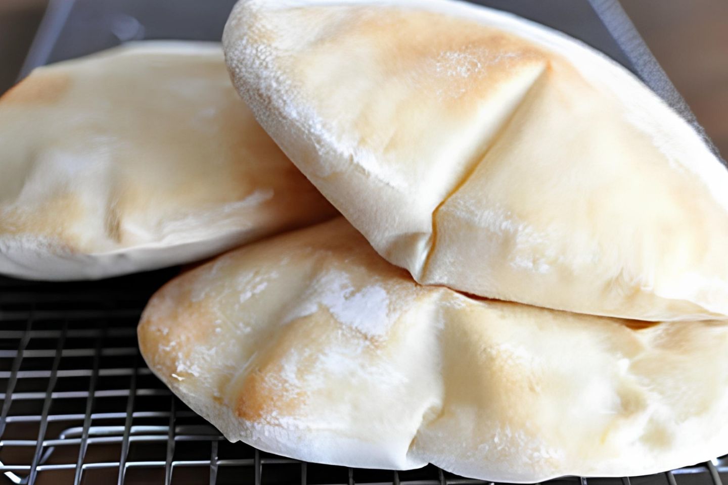 خبز اربع حبات