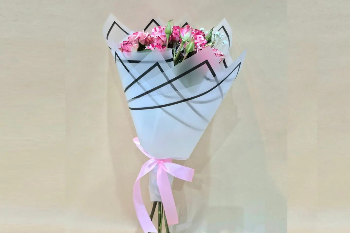 باقة ورد رقم ١٠٠٢٠٠٣