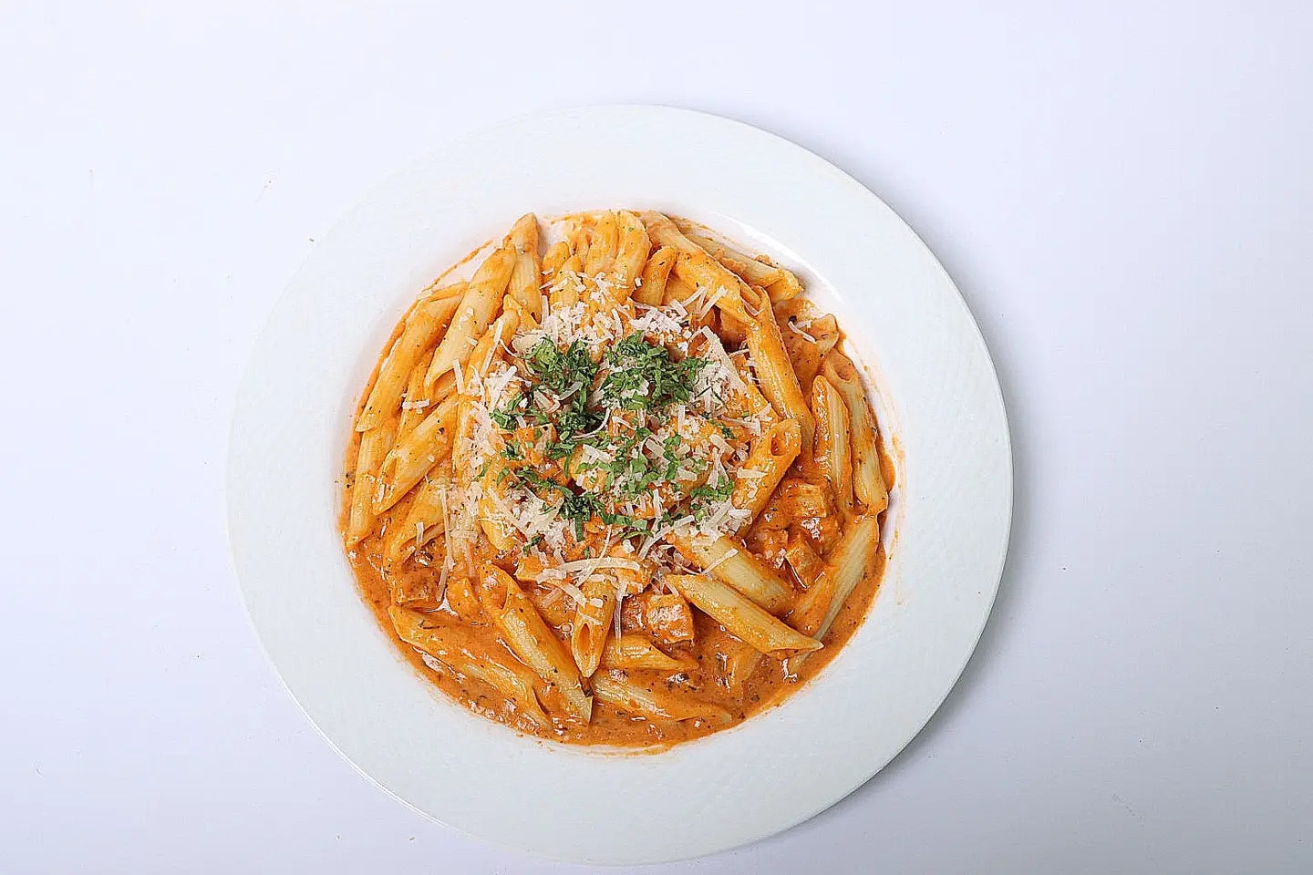 Penne Pink Pasta With Chicken