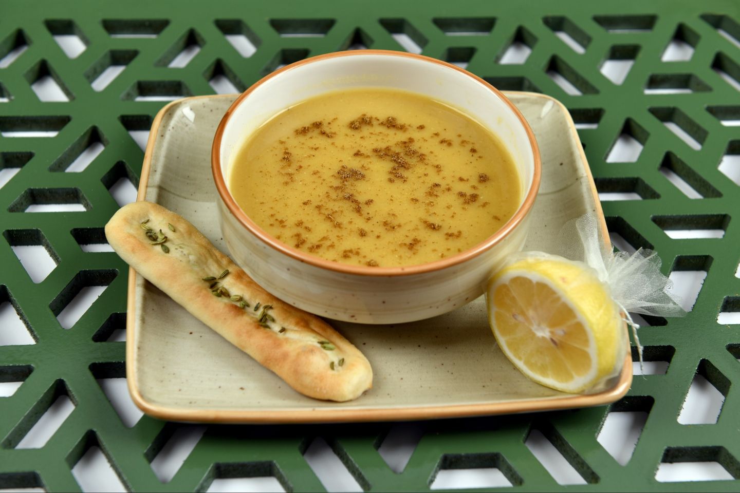 شوربة العدس