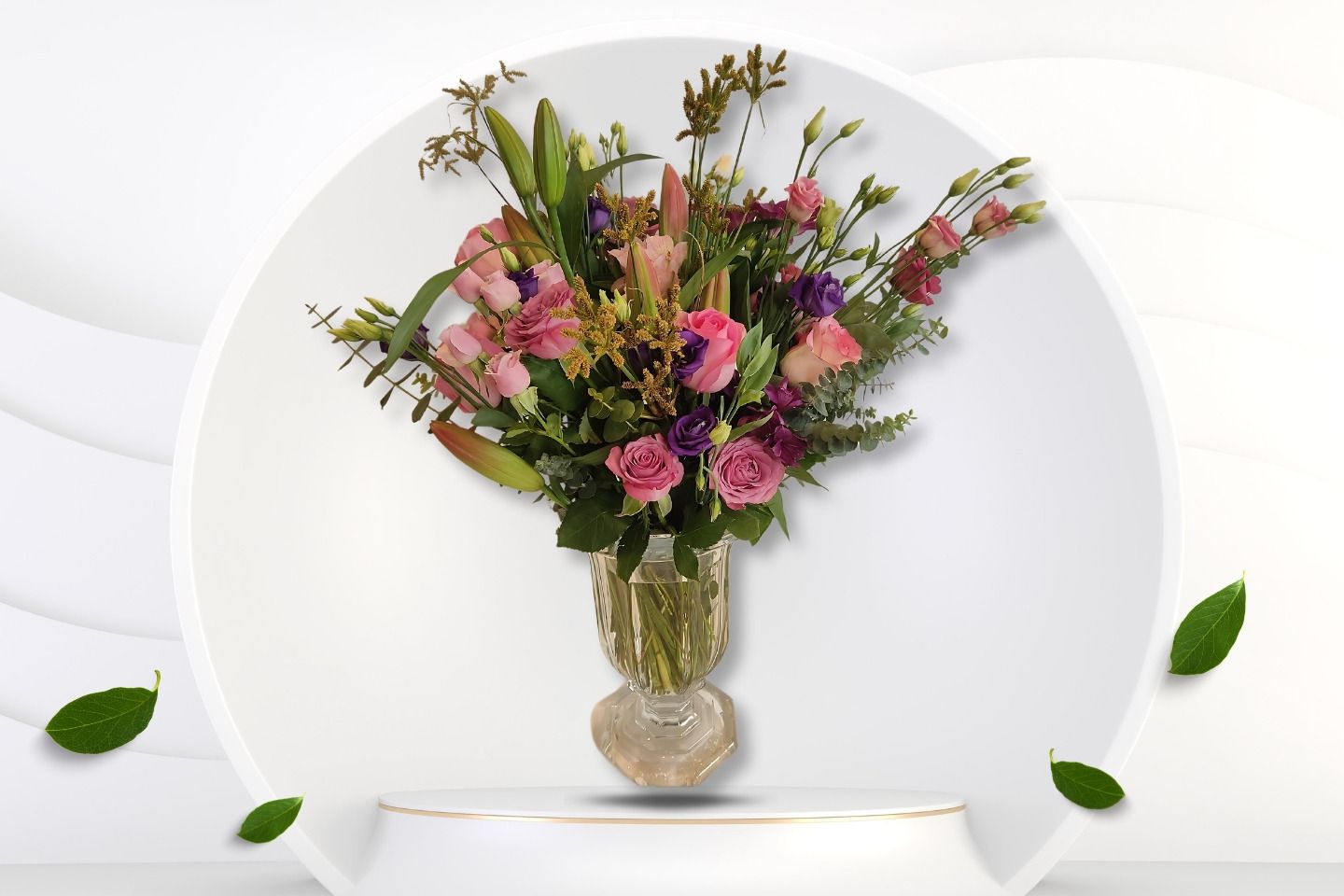 A Bouquet Of Roses In A Transparent Vase