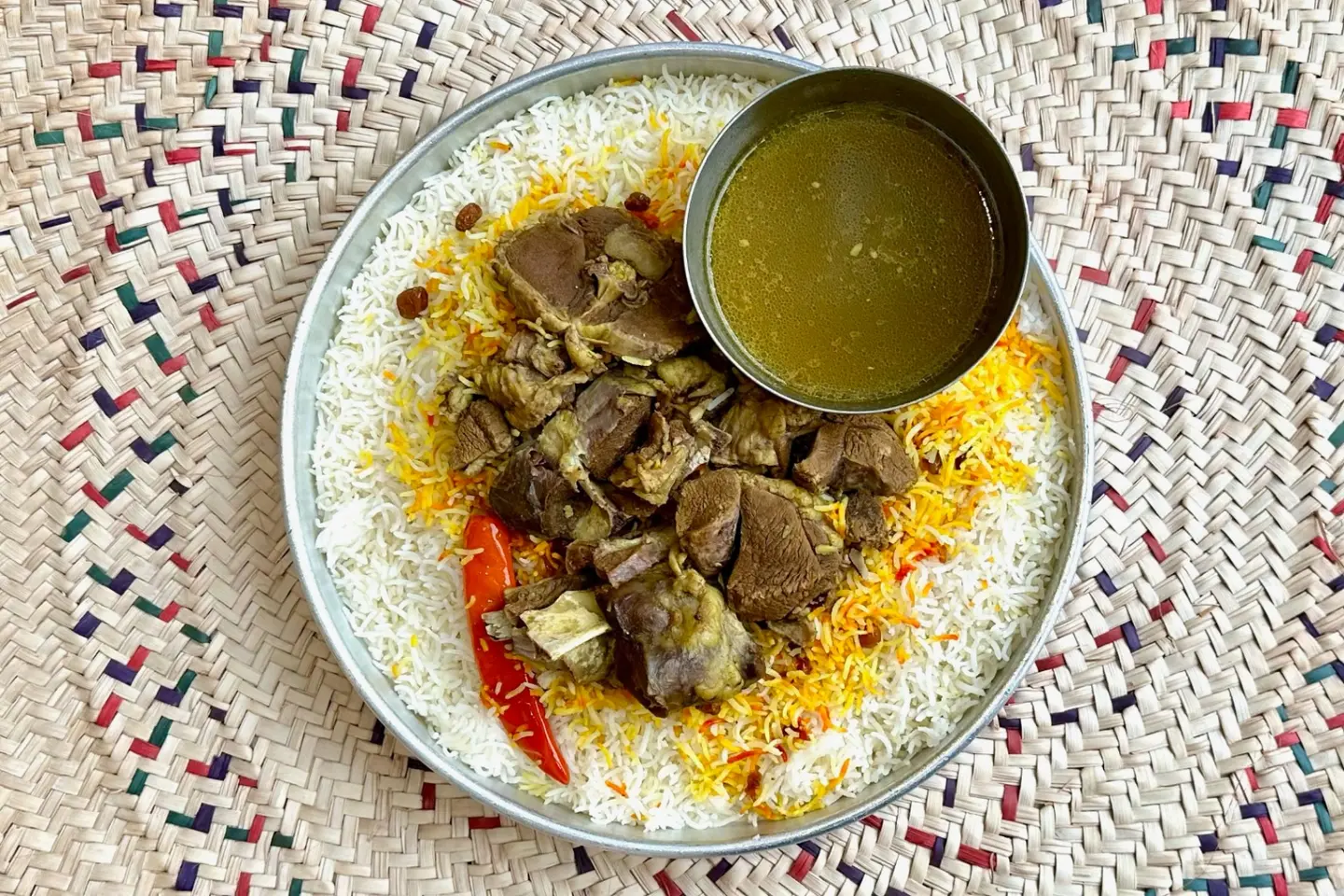 لحم ومرق