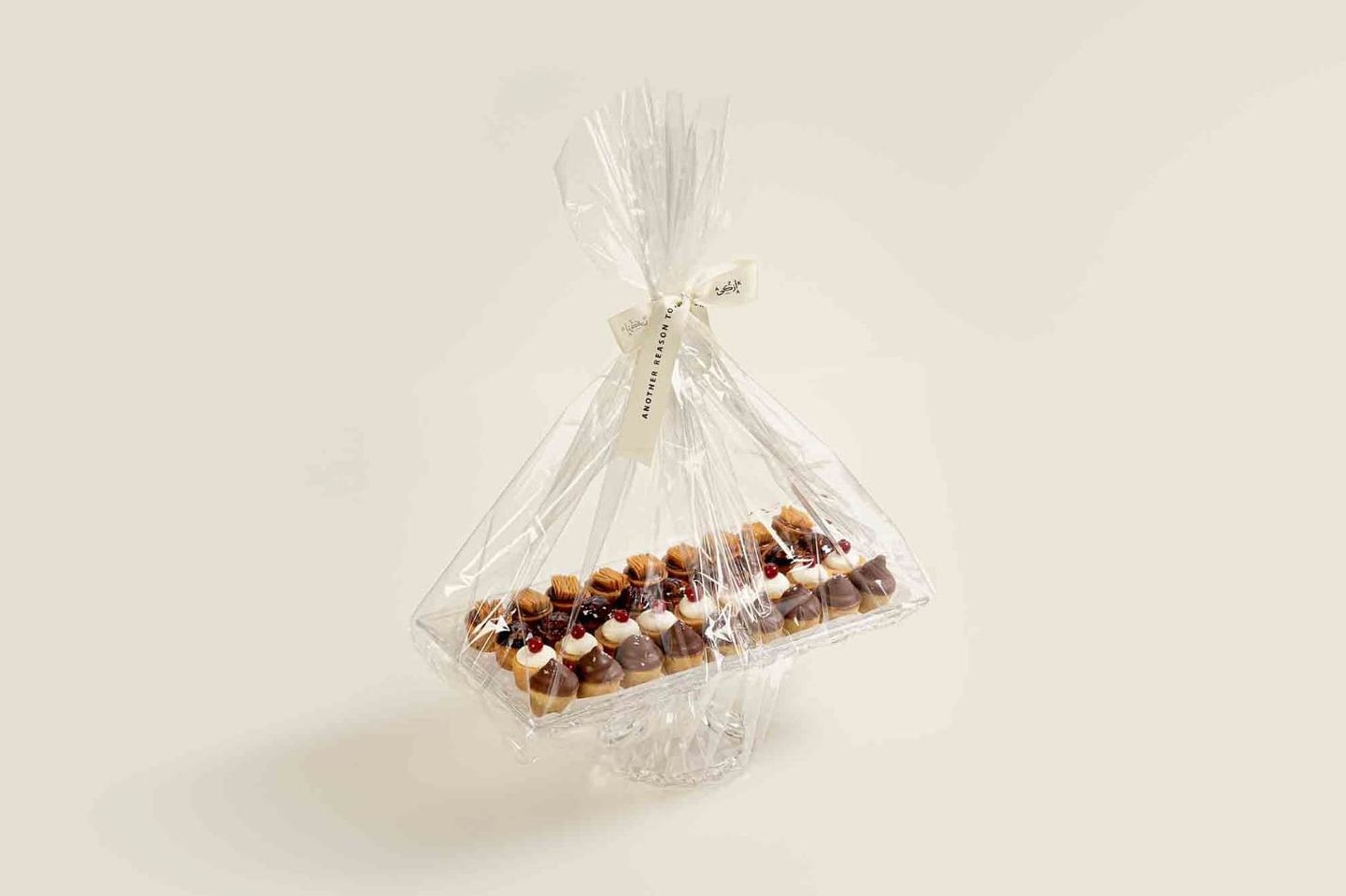 Azka Moments Tray