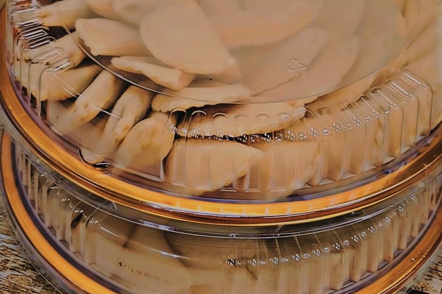 بوكس سمبوسه جبنه شيدر مفرزن