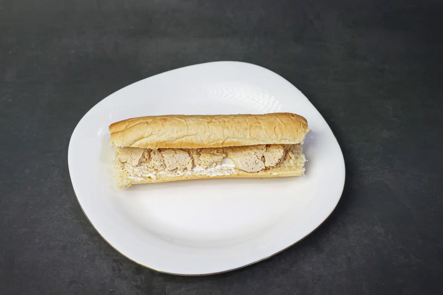 ساندوتش جبنه وحلاوه