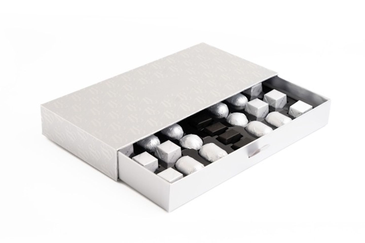 Gift Box Silver Medium