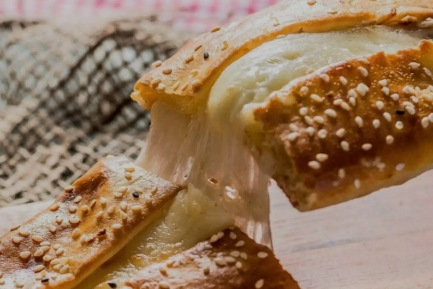 جبن موزريلا