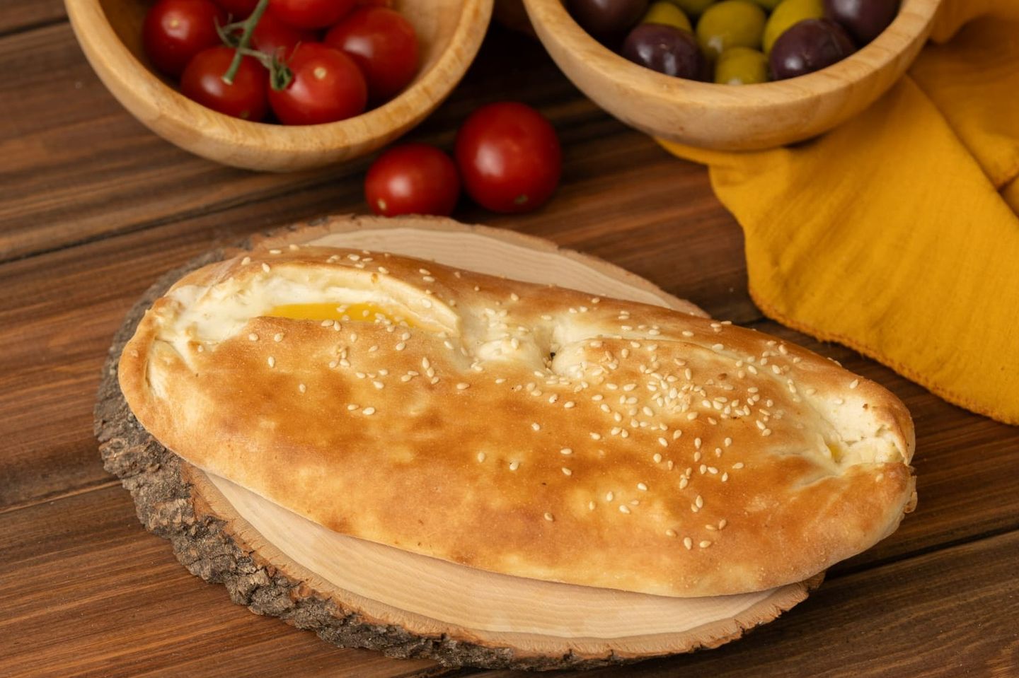 حلوم