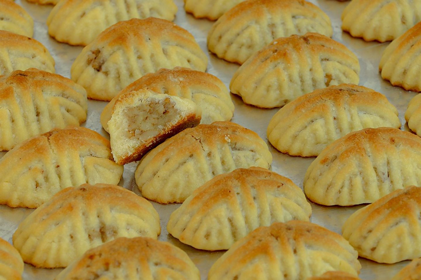 معمول جوز - نص كيلو