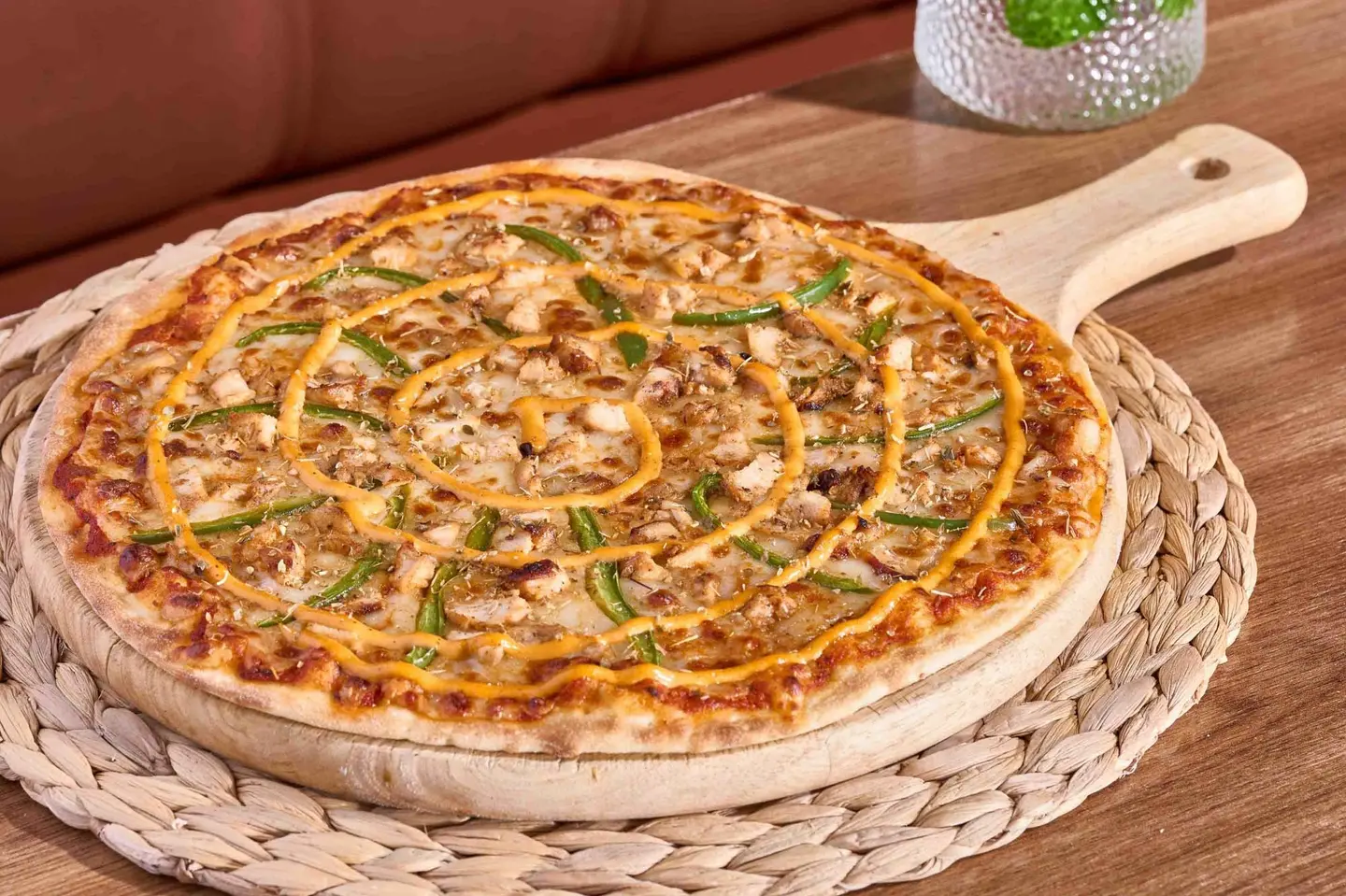 بيتزا دجاج داينميت