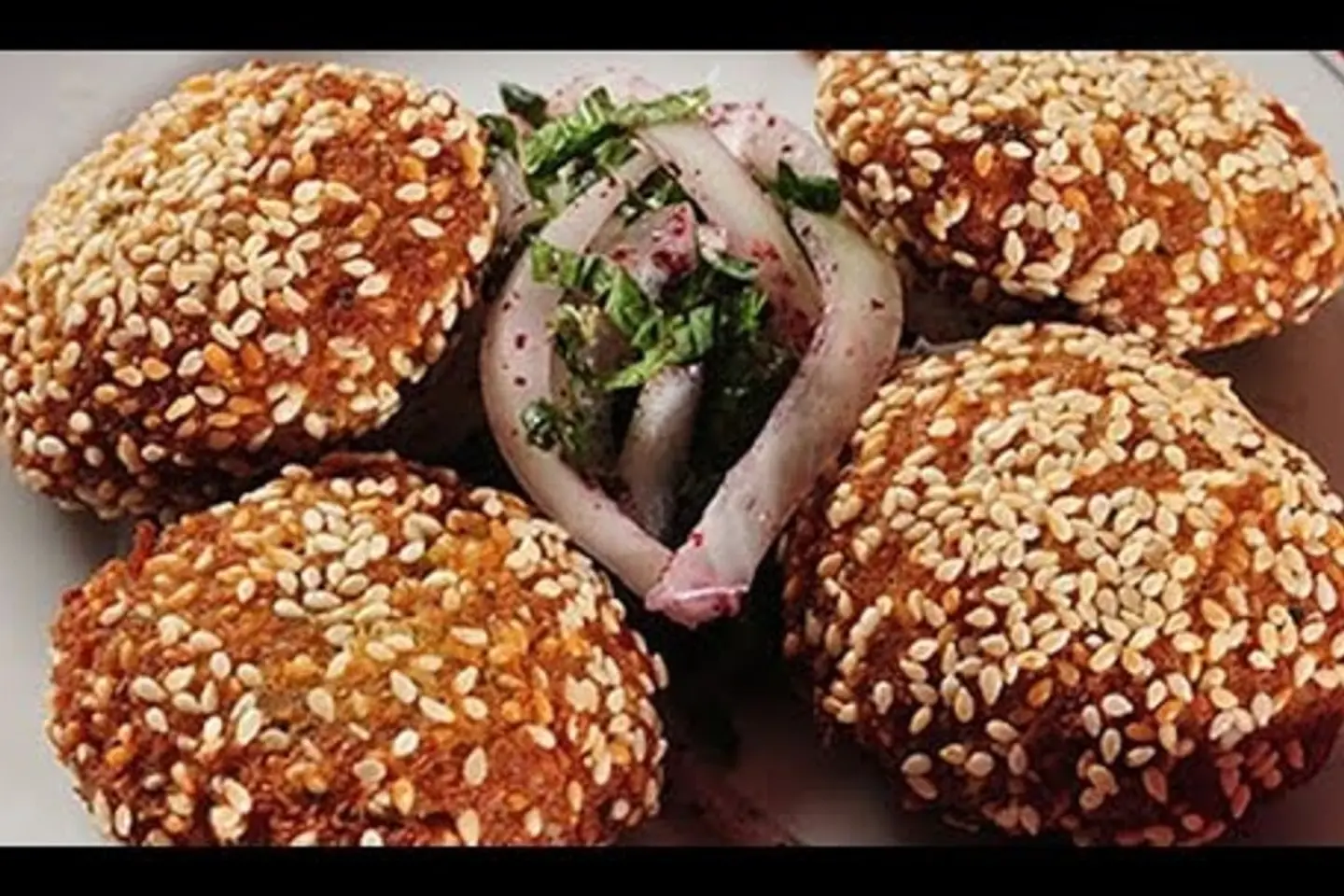 قطعة فلافل محشية كبير