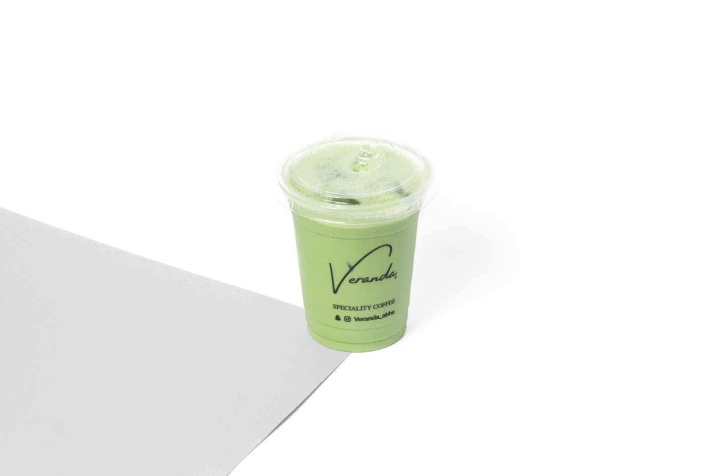 لاتيه ماتشا بارد