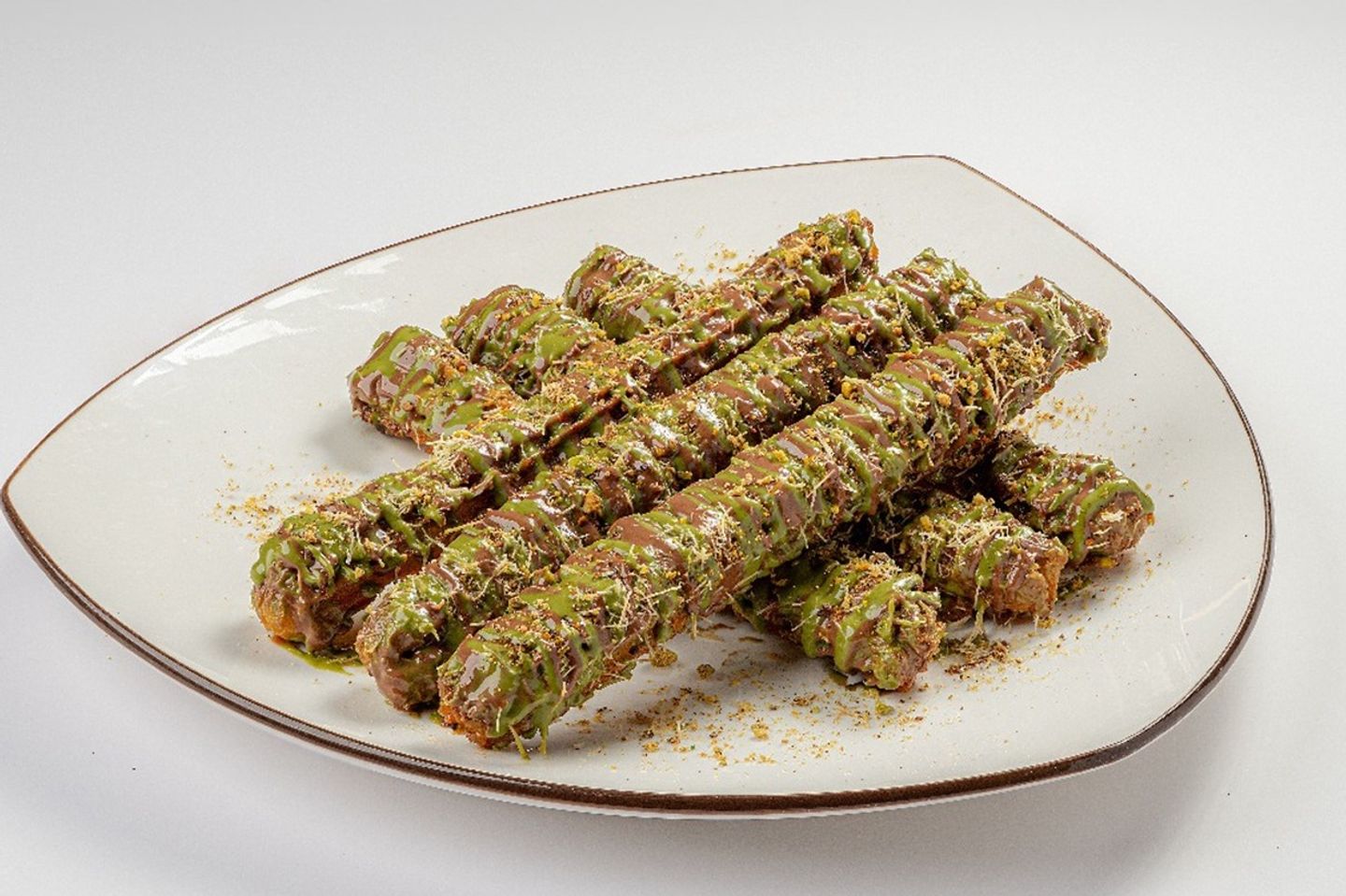 شوروز كنافة بالبيستاشيو