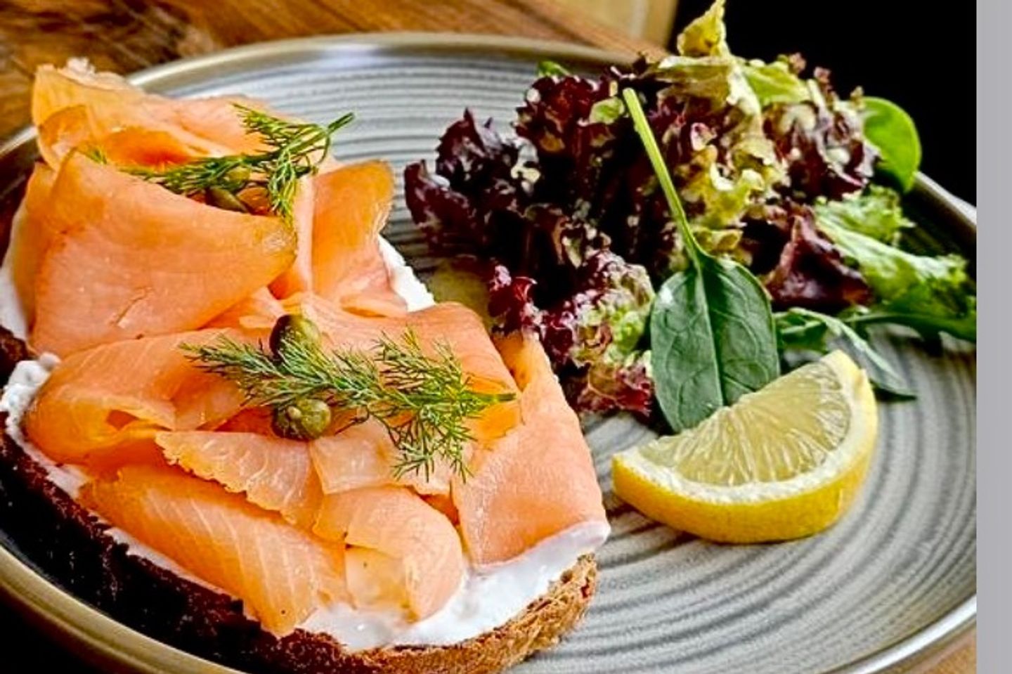 Smoke Salmon With Labnah