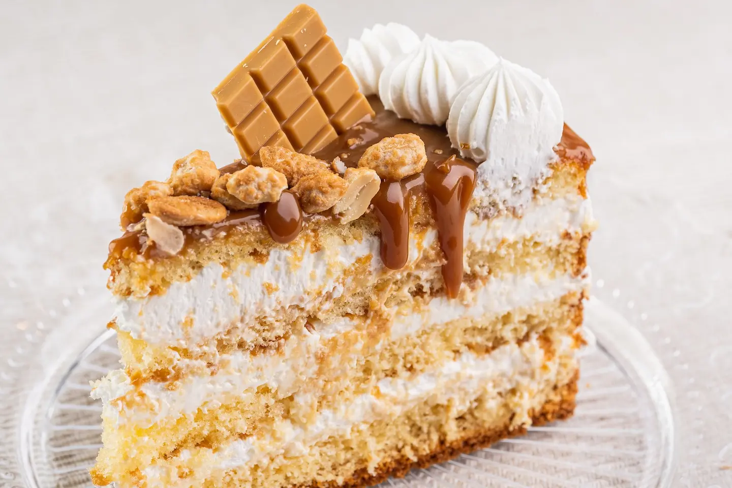 Delizia Salted Caramel Slice