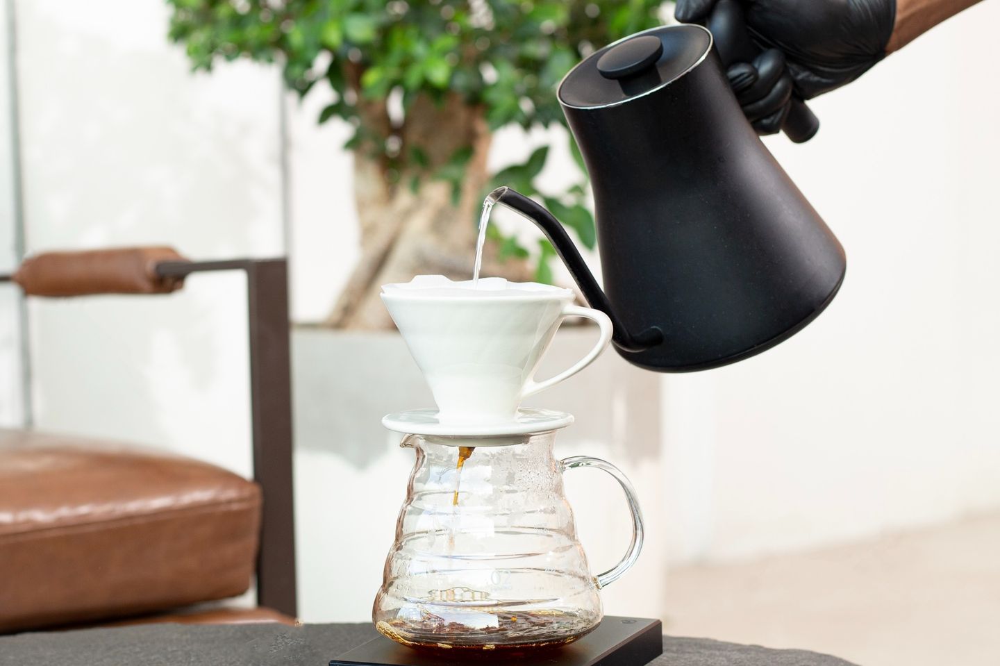 V 60