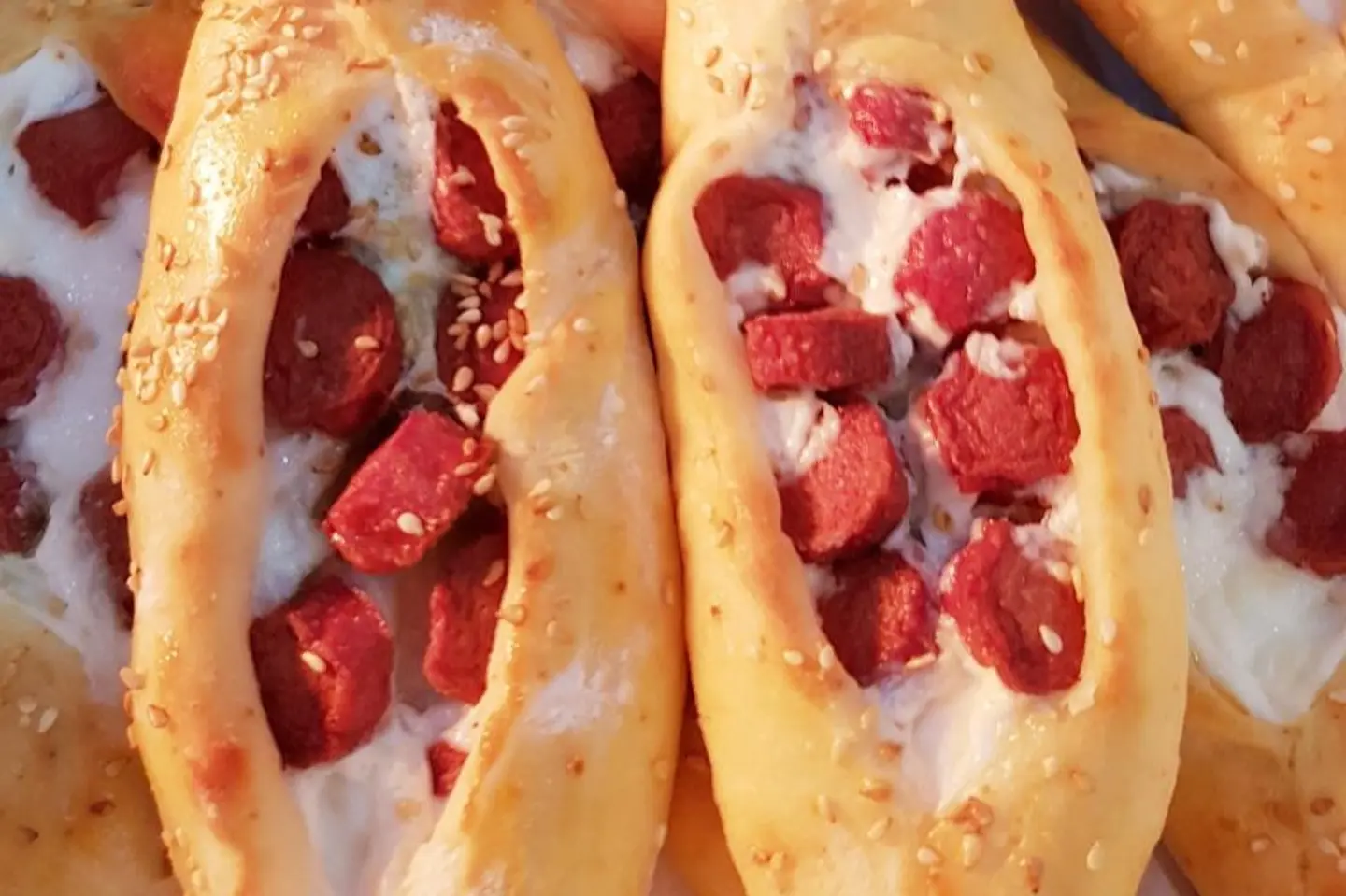 فطيرة لحمة بالجبنة